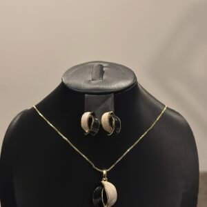 NOIR ET BLANC MOON DUO