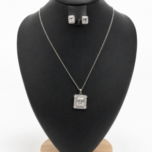 SILVER EMERALD- CUT SET